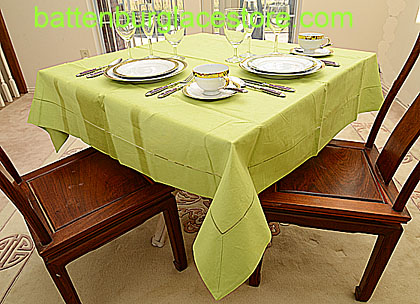 Square Tablecloth.MACAW GREEN color. 54 inches square.